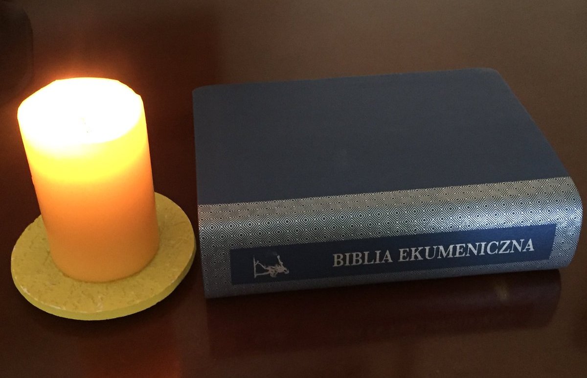 Biblia_ekumeniczna.jpg