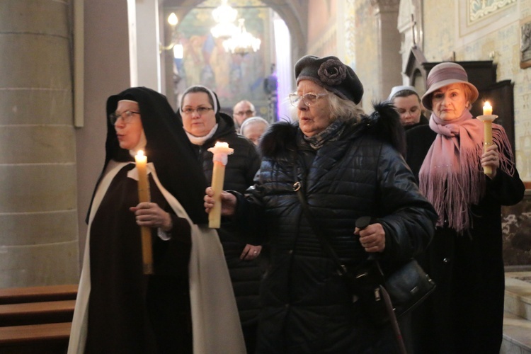 „Kościół nie może bez was żyć pełnym życiem” – Dzień Życia Konsekrowanego 